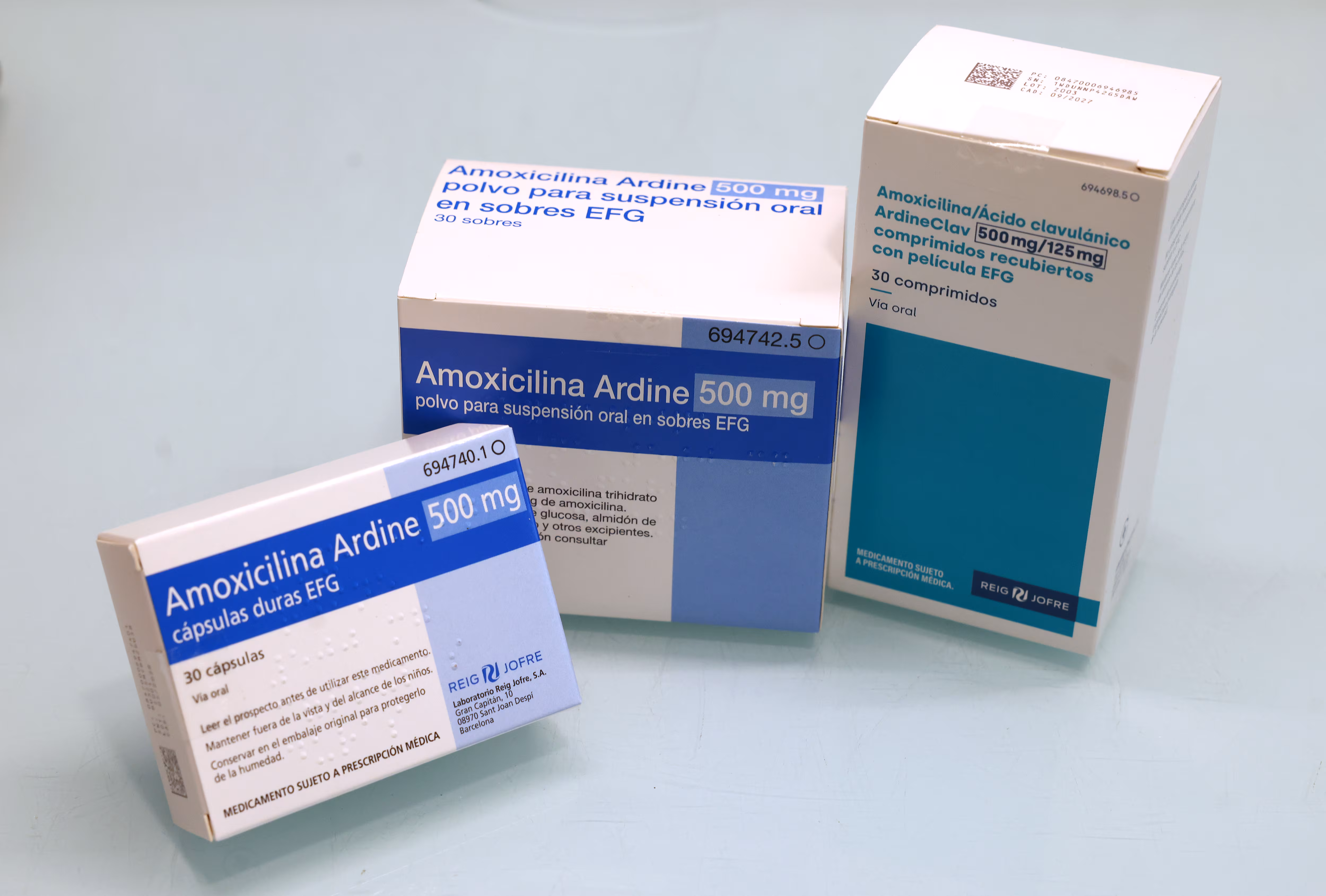 Adiós a las cajas de 30 pastillas: Sanidad reduce las dosis de antibióticos por paquete para luchar contra las superbacterias